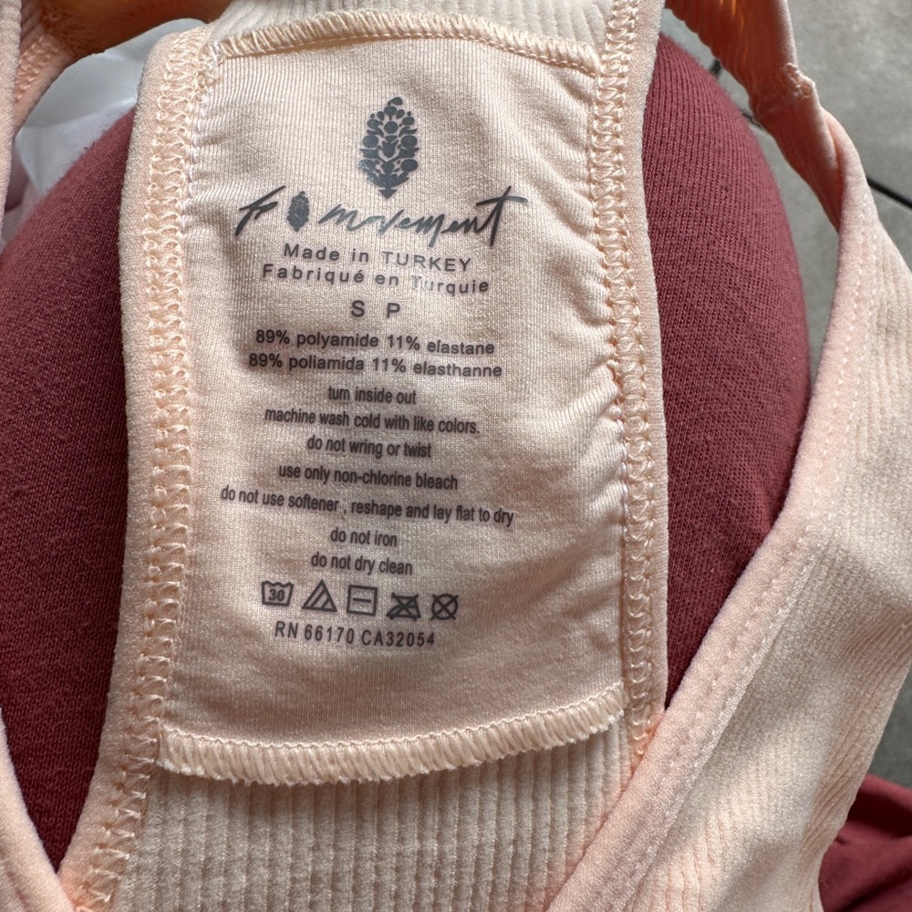 FP Movement Free Throw Crop Tank - Picture 5 of 7